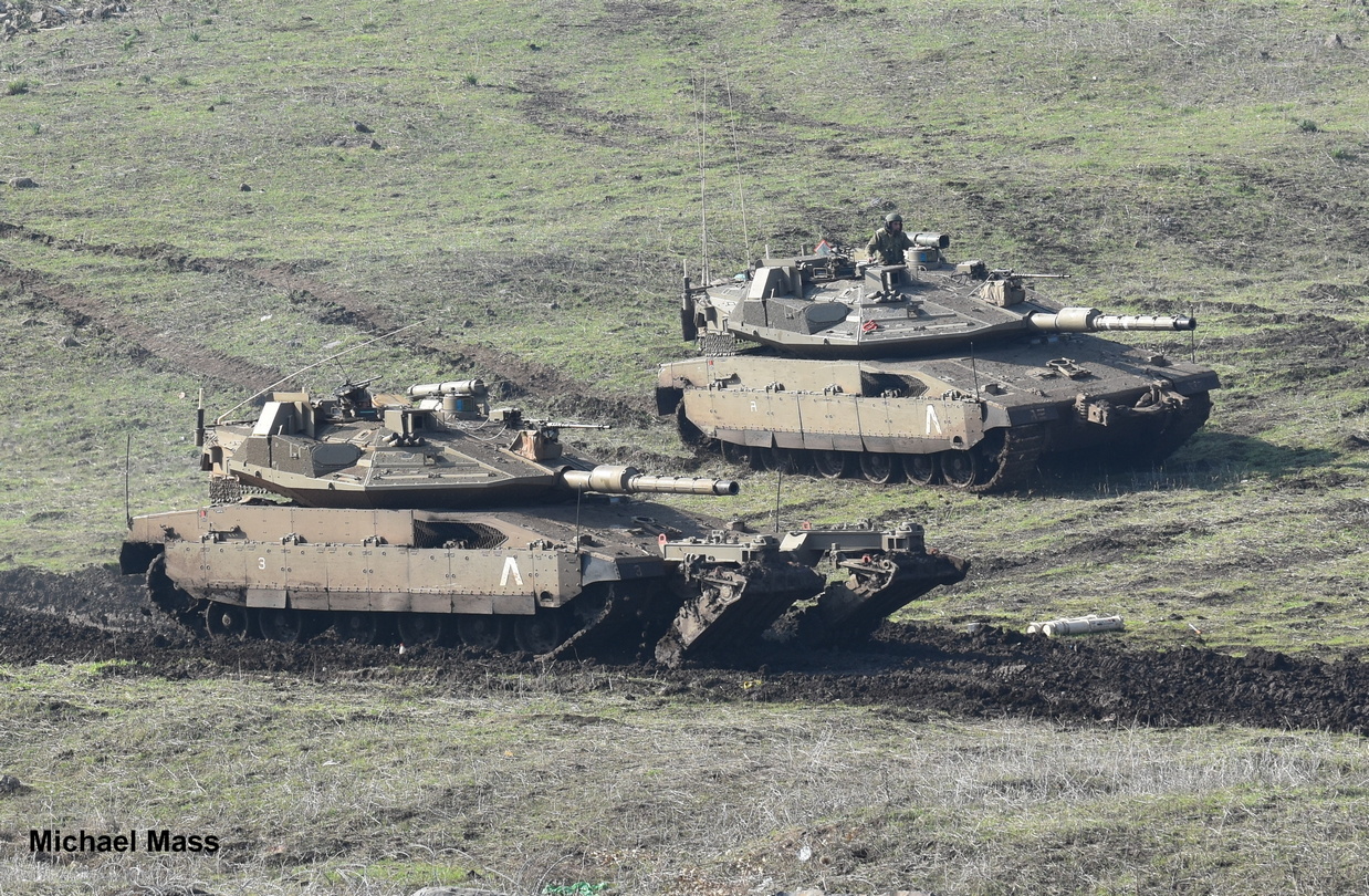טנקים מרכבה 4מ של גדוד 77