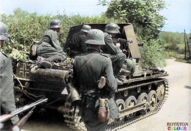 משחית טנקים גרמני חמוש בתותח 47 מ"מ בחזית המערבית בצרפת