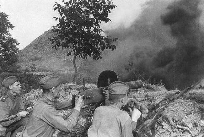 חיילים סובייטים בקורסק